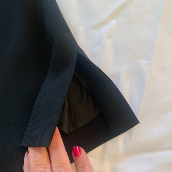 Ann Taylor Classic Black Pencil Skirt Back Zipper Side Slits Knee Length Size 6 - Picture 4 of 6